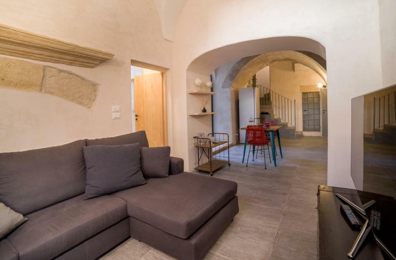 Suite Ventisette Lecce Exterior foto